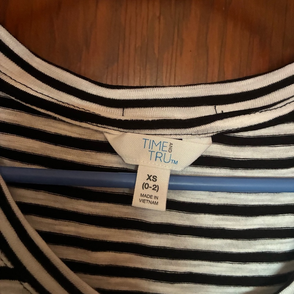 Time and Tru Black and White Sleeveless Striped Maxi Dress Womens Size Small - Picture 2 of 3